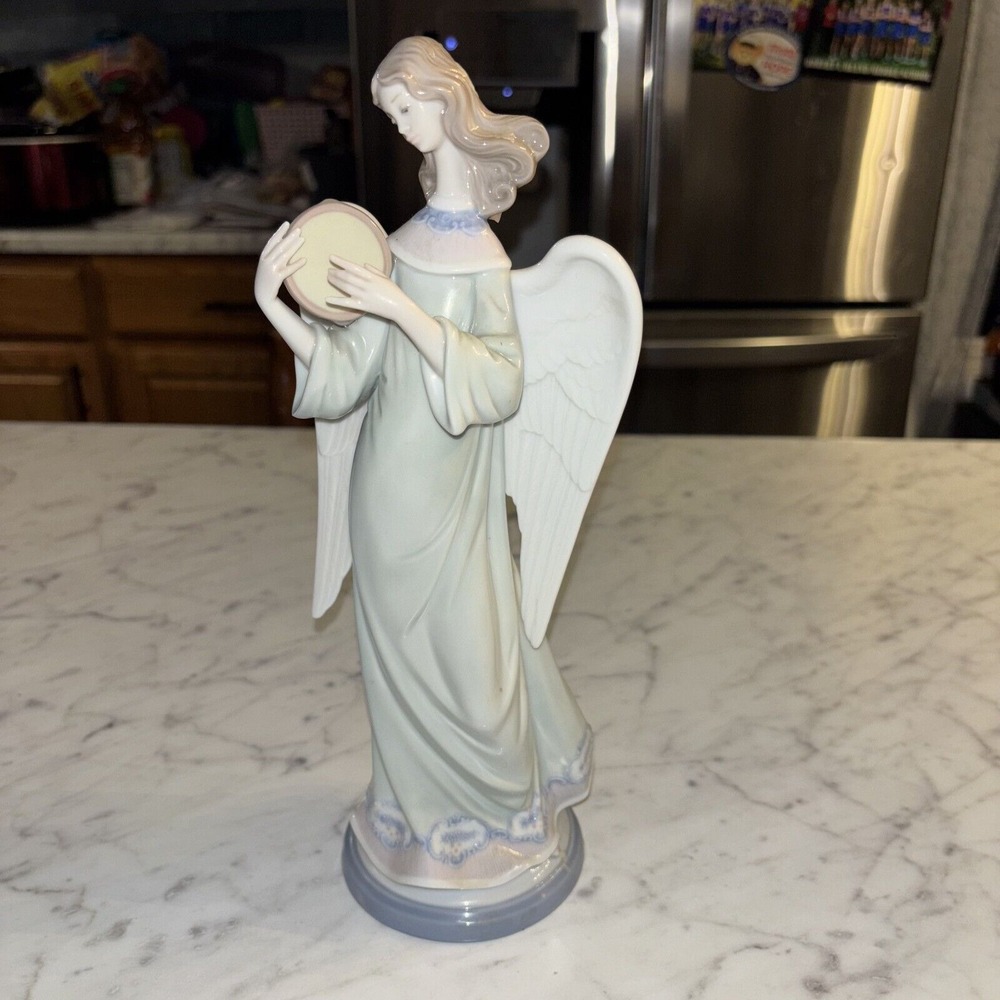 Lladro‎ Figurine #5950 Candleholder - Angel with tambourine 12" Exc Cond